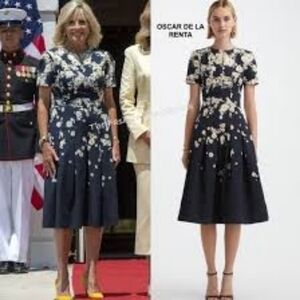 ^□$2,690 NEW OSCAR DE LA RENTA NAVY WHITE DAISY SILK LINED MIDI DRESS US  10 L